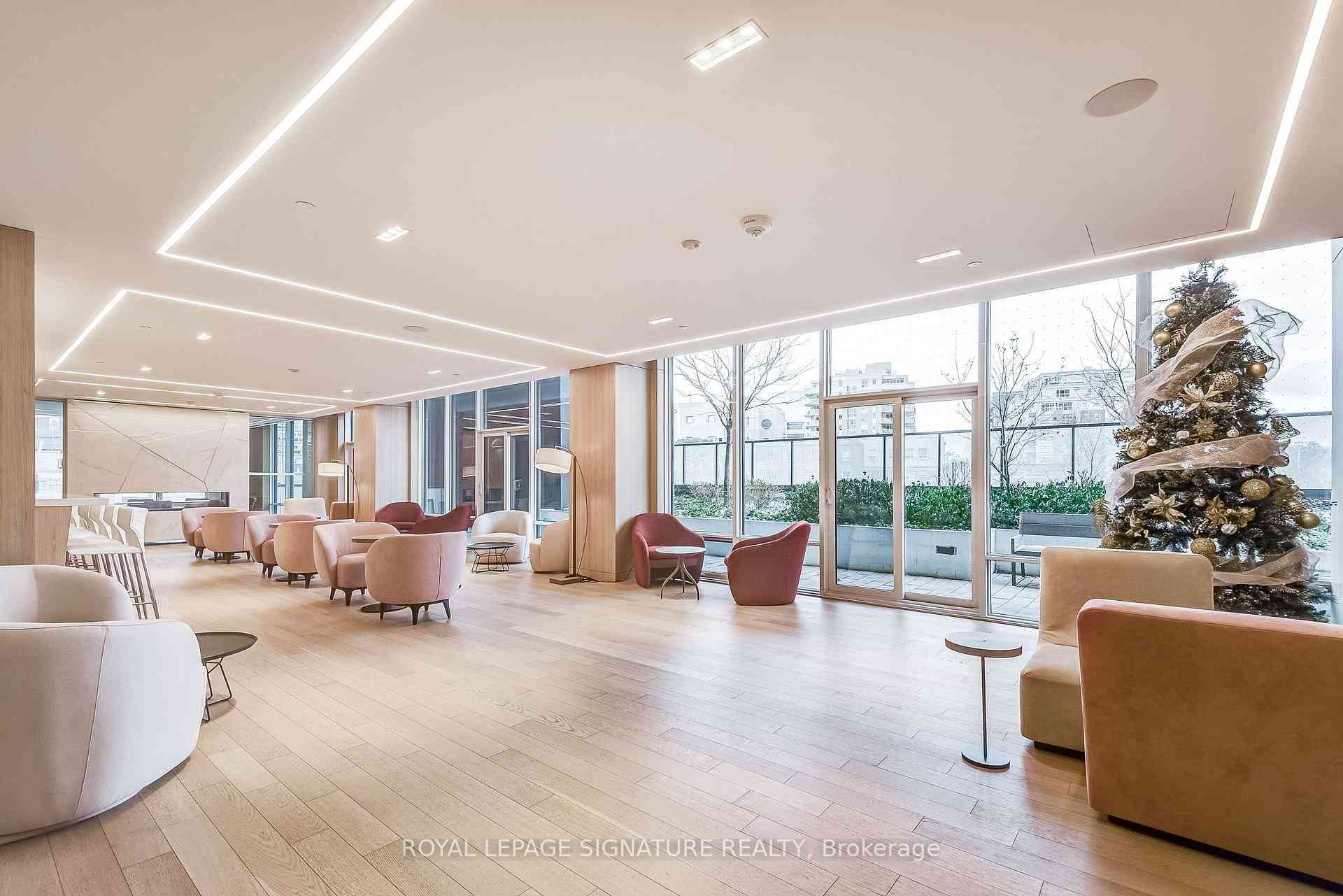 Toronto 共管镇屋