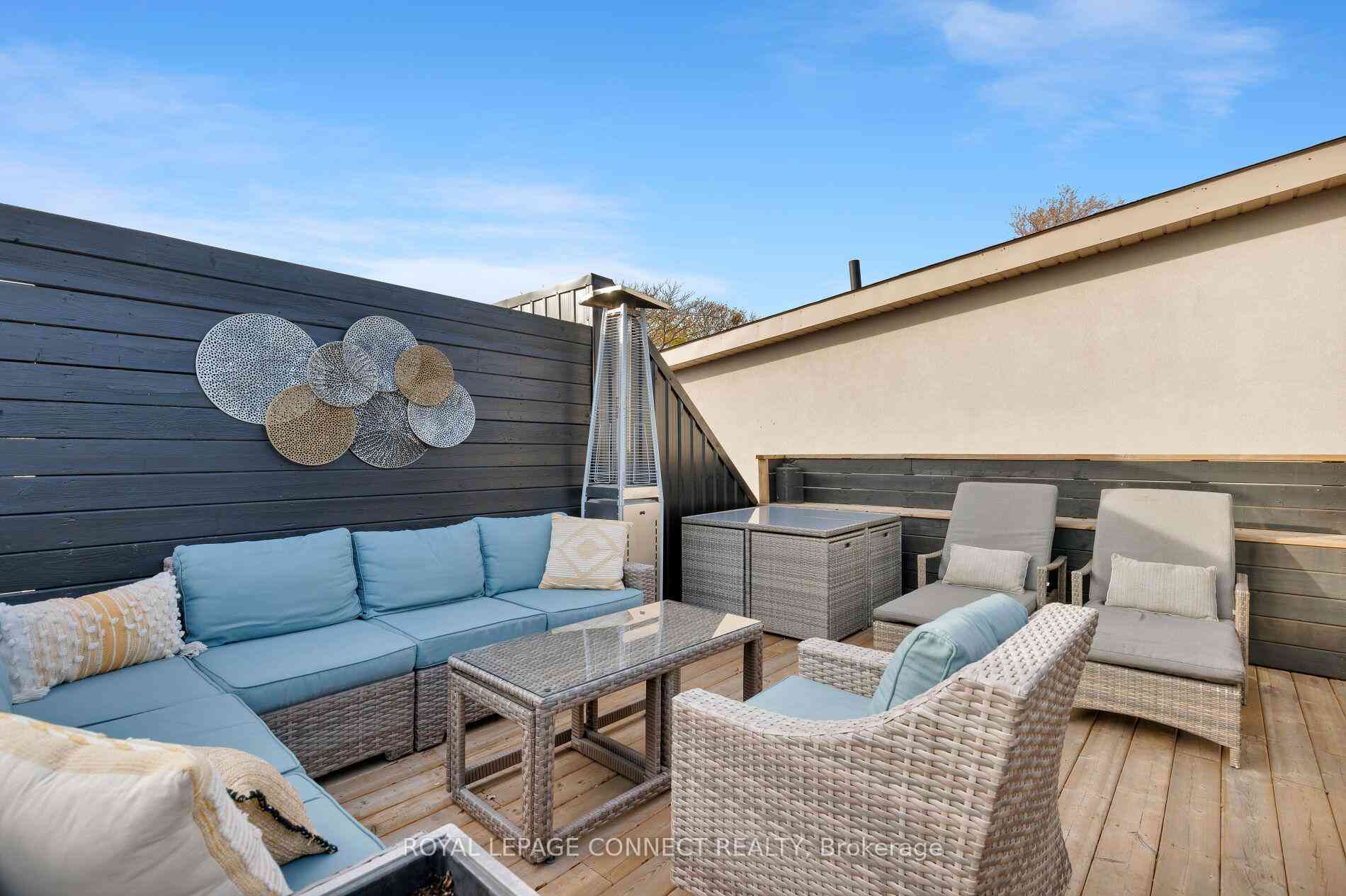 Toronto condo townhouses