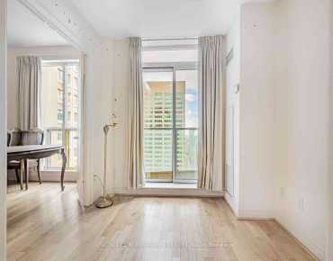 
            #3810/38-8 Park Rd Rosedale-Moore Park 3睡房3卫生间2车位, 出售价格1398000.00加元                    