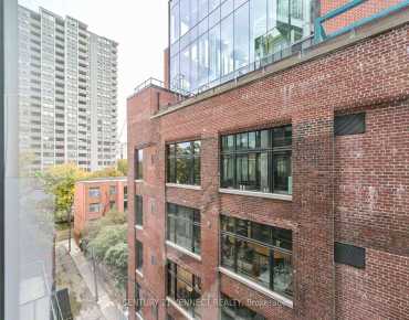 #607-15 Beverley St Kensington-Chinatown 1 beds 1 baths 1 garage 499988.00