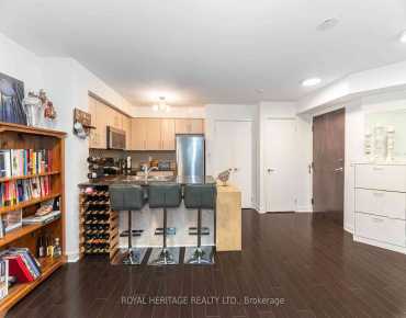 
#611-12 Yonge St Waterfront Communities C1 1 beds 1 baths 1 garage 599000.00        