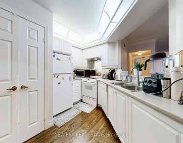 #511-89 Skymark Dr Hillcrest Village 2 beds 2 baths 1 garage 764999.00