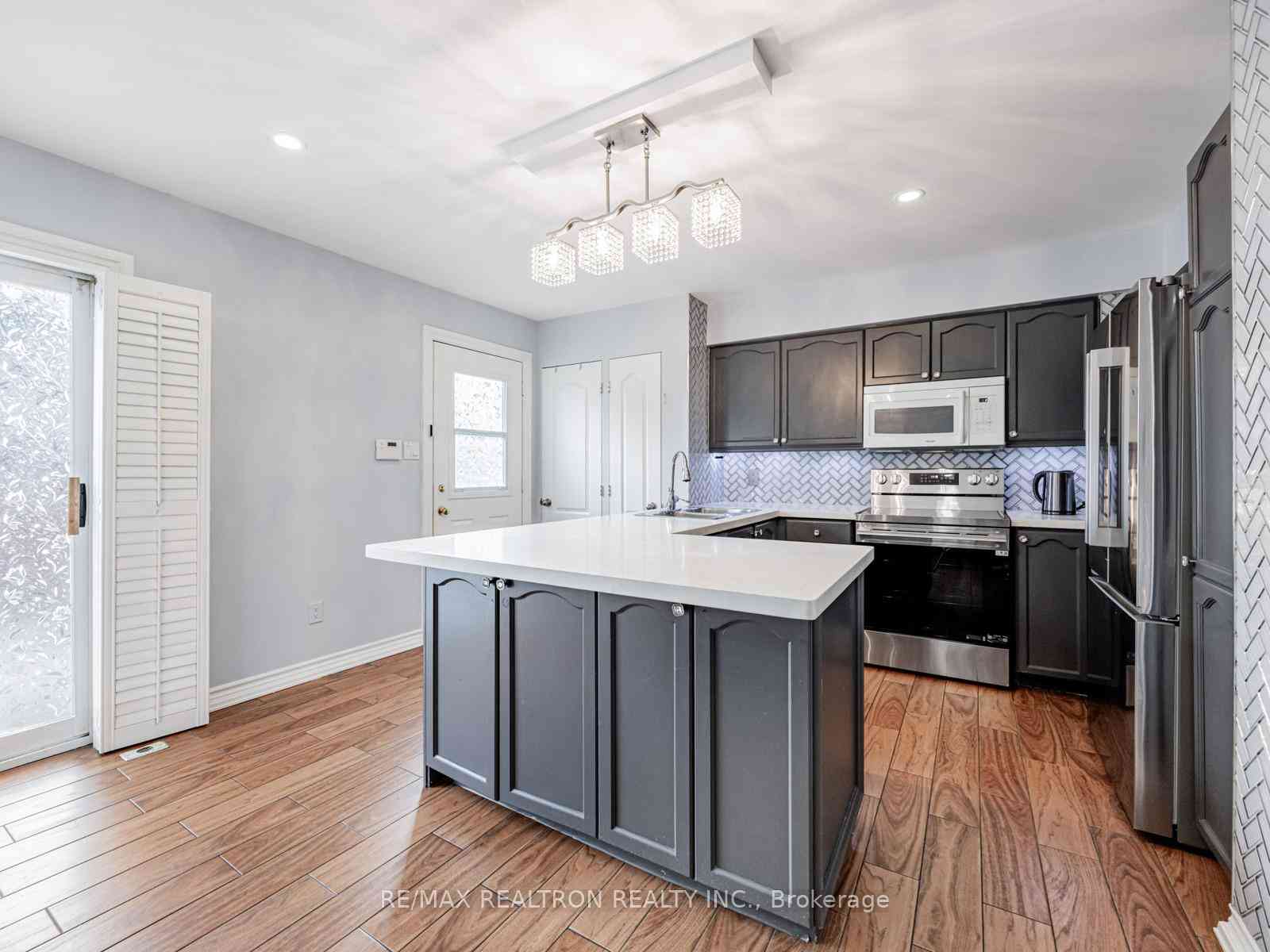 Toronto condo townhouses