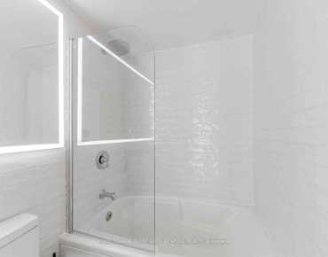 
            #811-10 Queens Quay W Waterfront Communities C1 2睡房2卫生间1车位, 出售价格724888.00加元                    