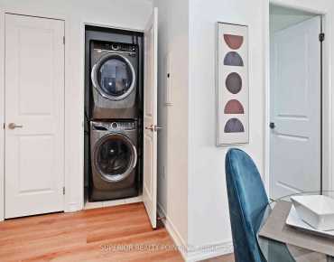 
            #2316-125 Western Battery Rd Waterfront Communities C1 1睡房1卫生间1车位, 出售价格649000.00加元                    