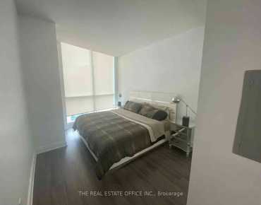 #3802-219 Fort York Blvd Niagara 2 beds 2 baths 1 garage 999000.00