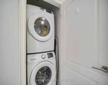 
#201-1 Watergarden Way Bayview Village 2 beds 2 baths 2 garage 974888.00        