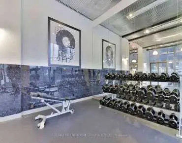 
            #904-5 St Joseph St Bay Street Corridor 1睡房1卫生间车位, 出售价格629000.00加元                    