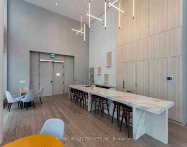 #403-20 Tubman Ave Regent Park 3 beds 2 baths 1 garage 768800.00