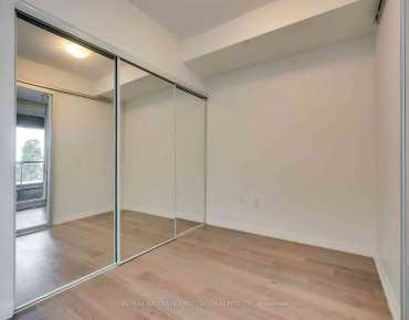 #401-835 St Clair Ave W Wychwood 1 beds 1 baths garage 500000.00