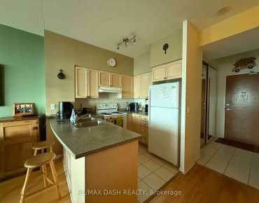 #2411-219 Fort York Blvd Niagara 1 beds 1 baths 1 garage 599000.00