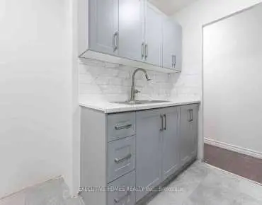 
            #204-1690 Victoria Park Ave Victoria Village 2睡房2卫生间1车位, 出售价格429000.00加元                    