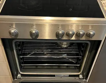 #706-28 Wellesley St E Church-Yonge Corridor 1 beds 1 baths garage 450000.00