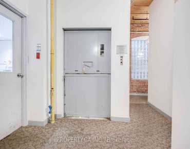 
#405-426 Queen St E Moss Park 1 beds 1 baths  garage 799999.00        