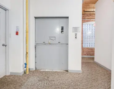 
#405-426 Queen St E Moss Park 1 beds 1 baths  garage 749999.00        