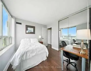 #2002-215 Wynford Dr Flemingdon Park 2 beds 2 baths 1 garage 669000.00