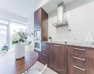 #4809-14 York St Waterfront Communities C1 1 beds 1 baths garage 399000.00