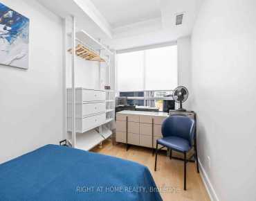 #1402-168 King St East St Moss Park 2 beds 2 baths 1 garage 999999.00