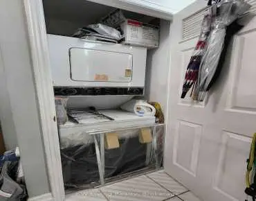 #PH-F-7 Broadway Ave Mount Pleasant West 1 beds 1 baths garage 433200.00