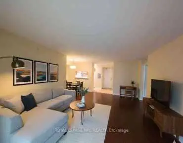 #223-650 Lawrence Ave W Englemount-Lawrence 2 beds 1 baths garage 549900.00