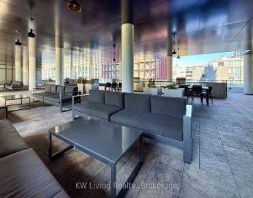 
#2001-70 Princess St Moss Park 2 beds 2 baths  garage 709999.00        