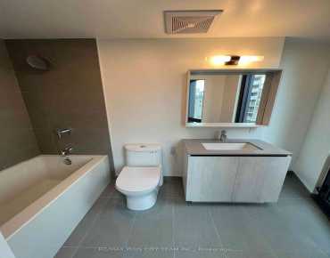 #428-33 Parliament St Waterfront Communities C8 3 beds 2 baths garage 850000.00