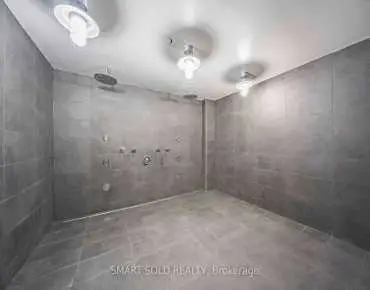 #3203-5 St Joseph St Bay Street Corridor 1 beds 1 baths garage 438000.00