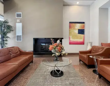 
            #703-736 Bay St Bay Street Corridor 2睡房2卫生间1车位, 出售价格825000.00加元                    