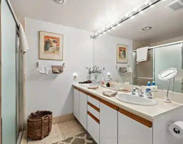 
#210-1177 Yonge St Rosedale-Moore Park 1 beds 1 baths 1 garage 745000.00        