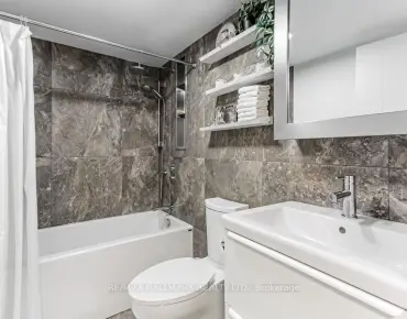 
#1810-381 Front St W Waterfront Communities C1 2 beds 2 baths 1 garage 1099000.00        