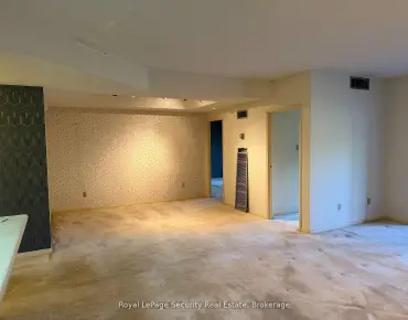 
            #10-20 Glebe Rd W Yonge-Eglinton 2睡房2卫生间1车位, 出售价格875000.00加元                    