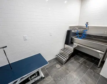 
#5101-8 Cumberland St Annex 2 beds 2 baths 1 garage 1799990.00        