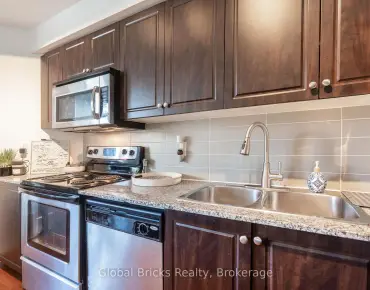 
##215-215 Fort York Blvd Niagara 1 beds 1 baths  garage 550000.00        