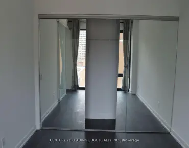 #405-28 Wellesley St E Church-Yonge Corridor 2 beds 1 baths garage 559000.00