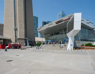 #4303-10 York St Waterfront Communities C1 2 beds 2 baths 1 garage 919000.00