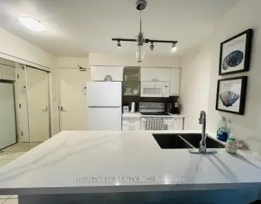 #2601-38 Grenville St Bay Street Corridor 2睡房2卫生间1车位, 出售价格789000.00加元