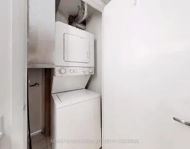 #124-415 Jarvis St Cabbagetown-South St. James Town beds 1 baths garage 299000.00