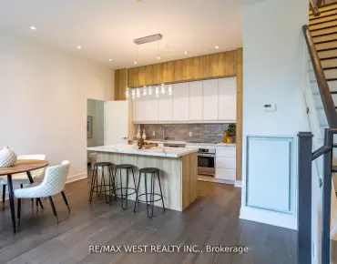 #TH02-508 Wellington St W Waterfront Communities C1 2 beds 3 baths 1 garage 1399800.00