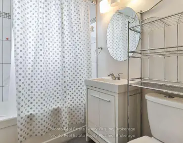 
            #303-55 Neptune Dr Englemount-Lawrence 2睡房1卫生间1车位, 出售价格329000.00加元                    
