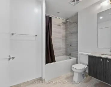 
            #1805-120 Parliament St Moss Park 1睡房1卫生间车位, 出售价格438000.00加元                    