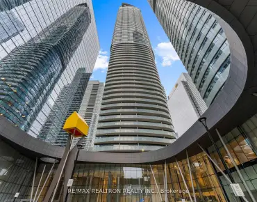 
#807-14 York St Waterfront Communities C1 1 beds 1 baths  garage 485000.00        