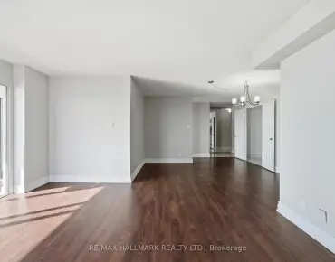 
#2002-215 Wynford Dr Flemingdon Park 2 beds 2 baths 1 garage 649999.00        