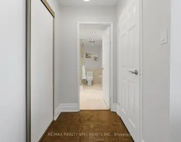 
#2001-65 Skymark Dr Hillcrest Village 1 beds 2 baths 1 garage 749990.00        