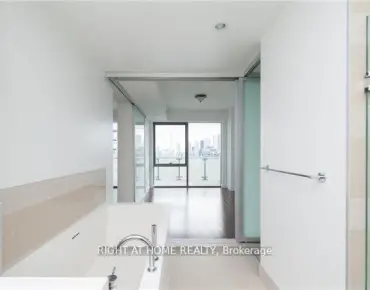 
#3201-390 Cherry St Waterfront Communities C8 2 beds 2 baths 1 garage 839888.00        