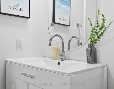 
#1505-375 King St W Waterfront Communities C1 1 beds 1 baths 1 garage 750000.00        