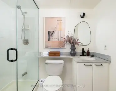 #321-955 Queen St W Niagara 1 beds 1 baths garage 519000.00