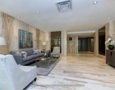 
            #10A-66 Collier St Rosedale-Moore Park 3睡房2卫生间2车位, 出售价格2380000.00加元                    