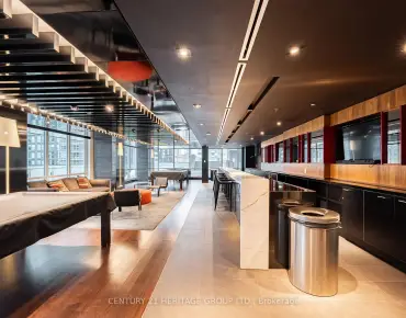 
            #2303-80 John St Waterfront Communities C1 2睡房2卫生间1车位, 出售价格993000.00加元                    