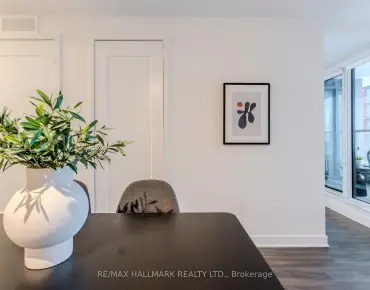 
#2401 E-70 Princess St Waterfront Communities C8 2 beds 2 baths 1 garage 629000.00        