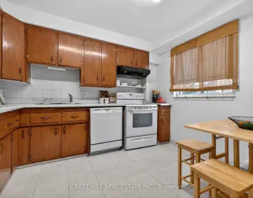 
            4 Yetta Shepway N/A Don Valley Village 3睡房3卫生间1车位, 出售价格788000.00加元                    